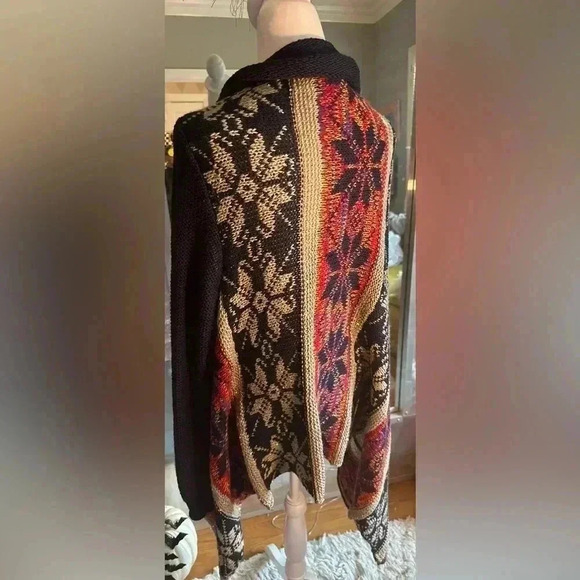 Miami Striped Sweater Cardigan - Picture 6 of 7